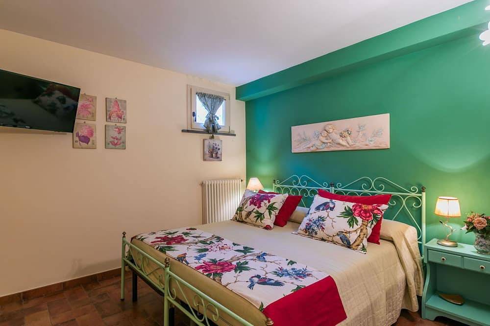 Wunderbares Ferienhaus für 4 Leute mit W-Lan, privatem Pool und Tv in Fucecchio, Florenz Provinz