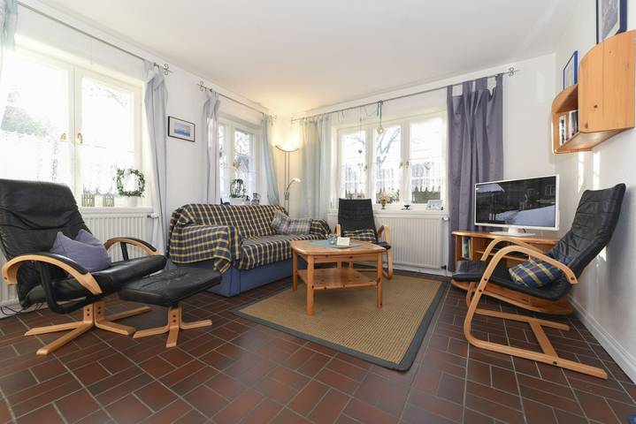 Ferienwohnung für 6 Personen, mit Terrasse und Garten - 1