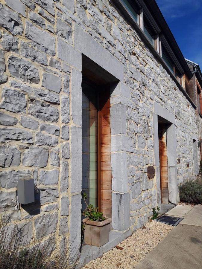 Location de vacances pour 5 personnes, avec piscine ainsi que vue et jardin à Andenne - 2