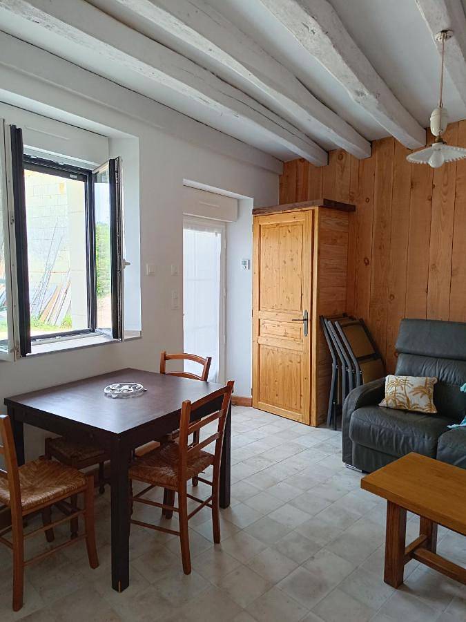 Location de vacances pour 4 personnes, avec terrasse et jardin à Seigy - 2