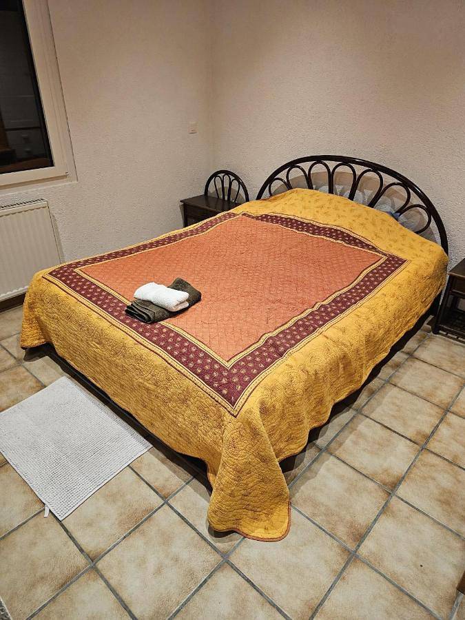 Chambre d’hôte pour 2 personnes, avec Terrasse ainsi que Jardin et Vue