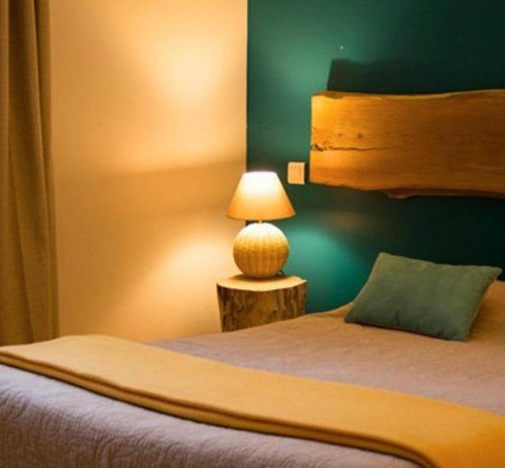 Location de vacances pour 4 personnes, avec vue ainsi que jardin et piscine, animaux acceptés à Monacia-d'Aullène - 2
