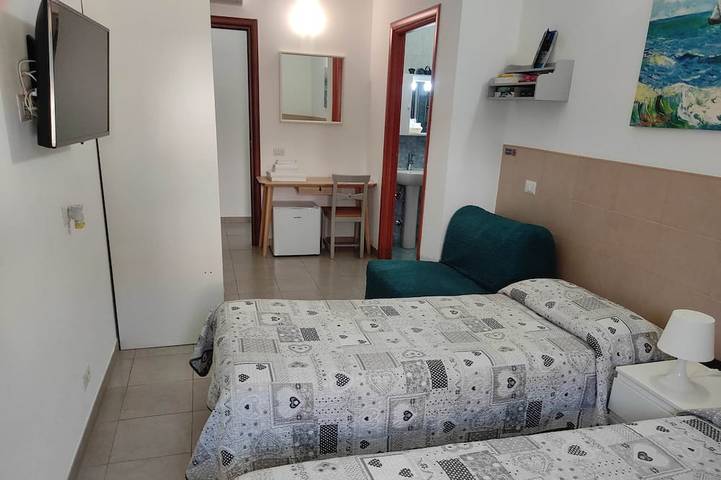 Chambre Lits Jumeaux avec Salle de Bains Privative in Sabaudia, Agro Pontino