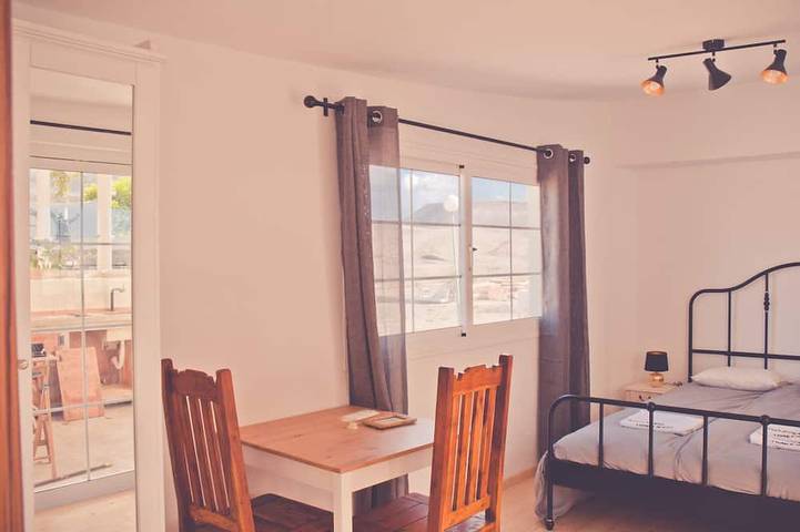 Location de vacances pour 2 personnes à La Pared - 2