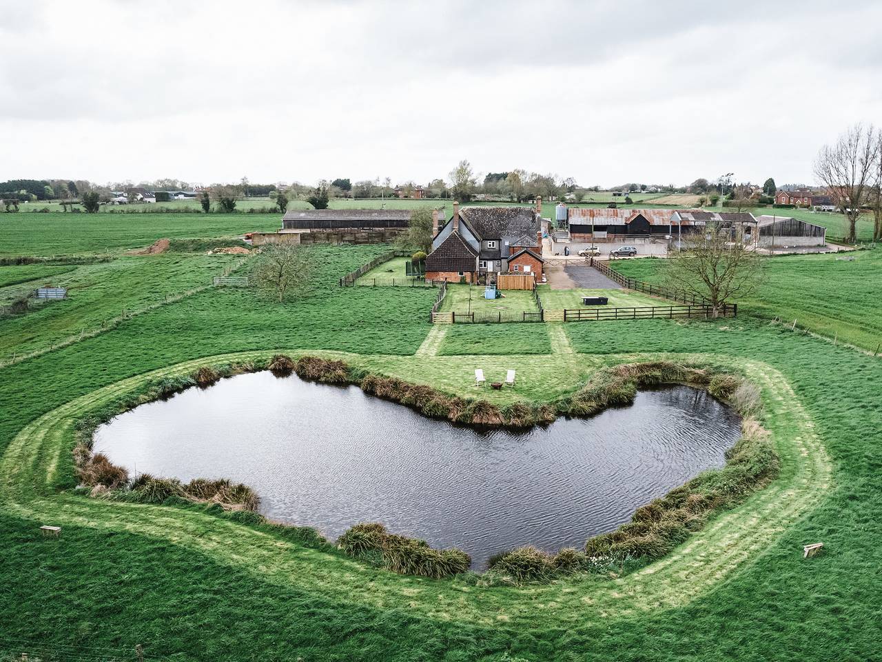 Gîte pour 7 personnes avec jardin in Wiltshire