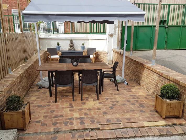 Location de vacances pour 12 personnes, avec terrasse à Pierry - 2