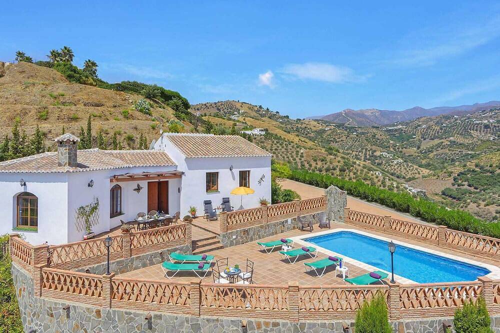 Casa vacanza a Axarquía a partire da 155€ a notte