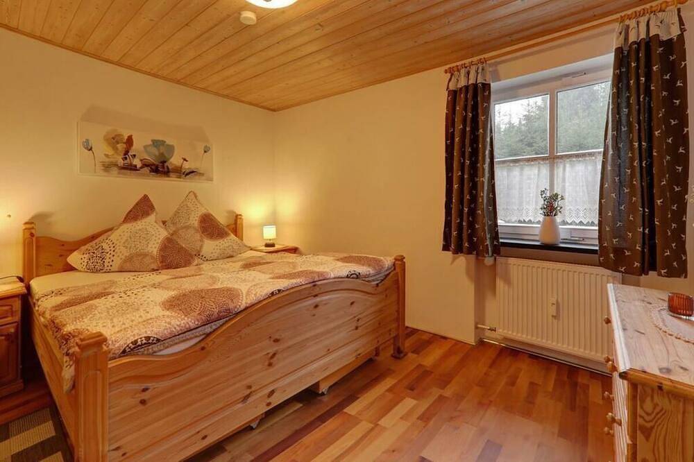 Waldhaus Sonnenberg  Fewo 3 in Drachselsried, Ostbayern