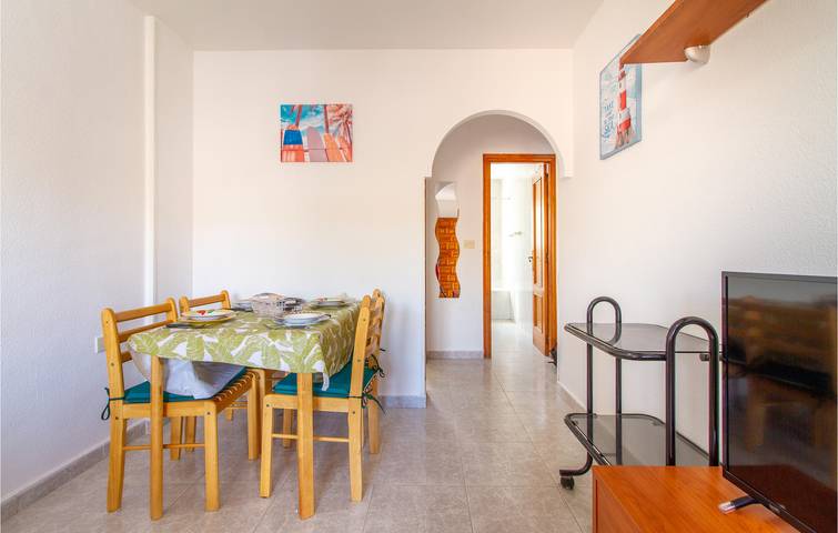 Appartement de vacances entier, 2km de la plage, lit double, terrasse et plus encore ! in San Pedro del Pinatar, Costa Cálida