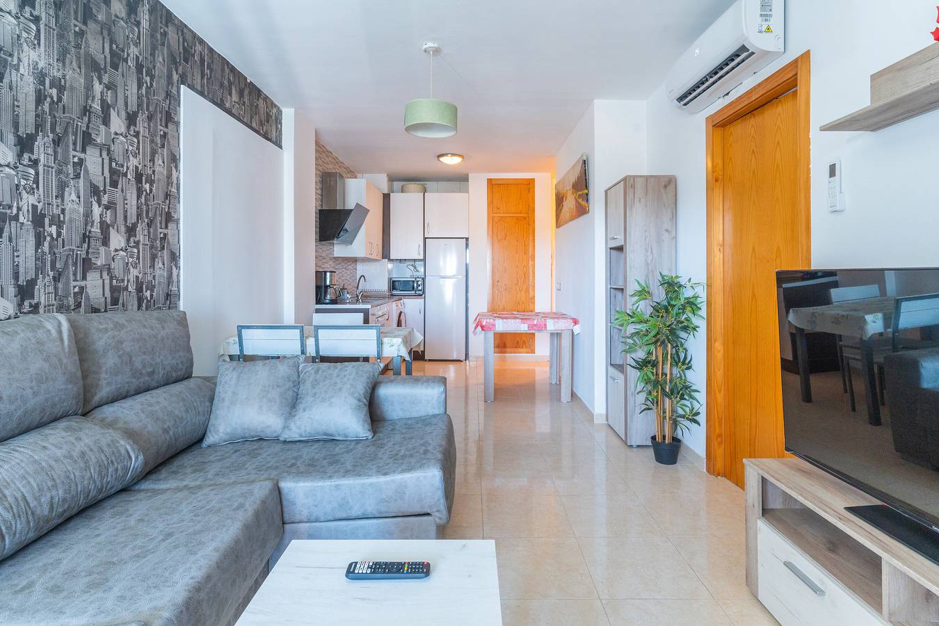 Entire apartment, Apartment 'La Envía Golf' with Sea View, Wi-Fi and Air Conditioning in La Envía, Vícar