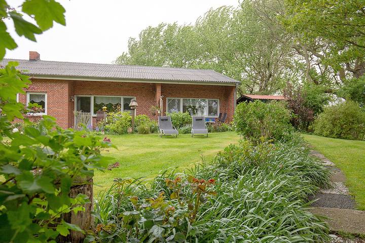 Ganze Ferienwohnung, Hof Seegarden Brigitte Both - Fewo Nr.1 in Nordfriesische Inseln (Schleswig-Holstein) (Schleswig-Holstein), Pellworm