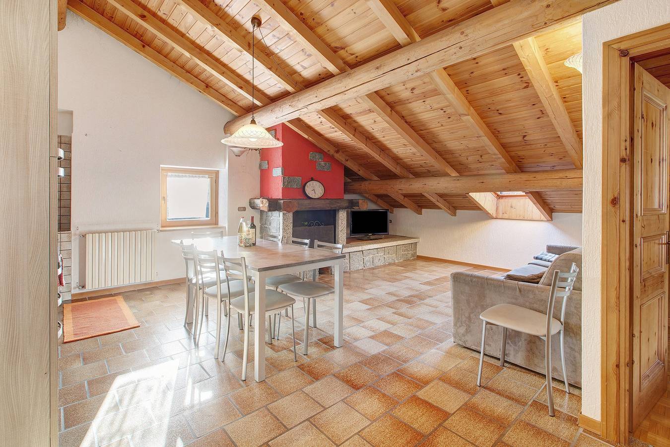 Appartement '4' avec vue sur la montagne, jardin commun et Wi-Fi in Isolaccia, Région de Valdidentro