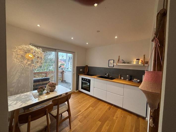 Ferienwohnung für 4 Personen, mit Balkon und Terrasse sowie Garten und Ausblick in Sinzig - 3