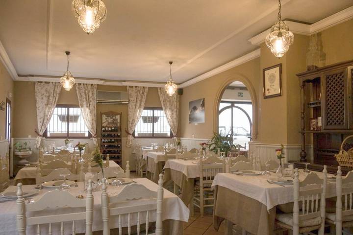 Casa rural para 4 personas, con vistas y jardín en Fuenteheridos - 2