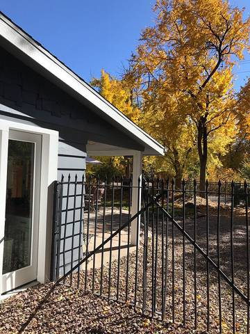 Vacation Home for 4 Guests in Broadmoor, Colorado Springs, Picture 2