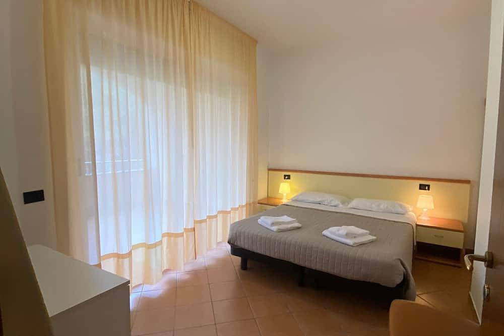 Appartement entier, Two-Room Air-Conditioned Apartment 5 Minutes From The Sea Surrounded By Pine Forest in Castellaneta Marina, Castellaneta