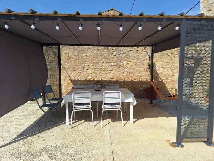 Location de vacances pour 5 personnes, avec vue et jardin à Lavoux - 4