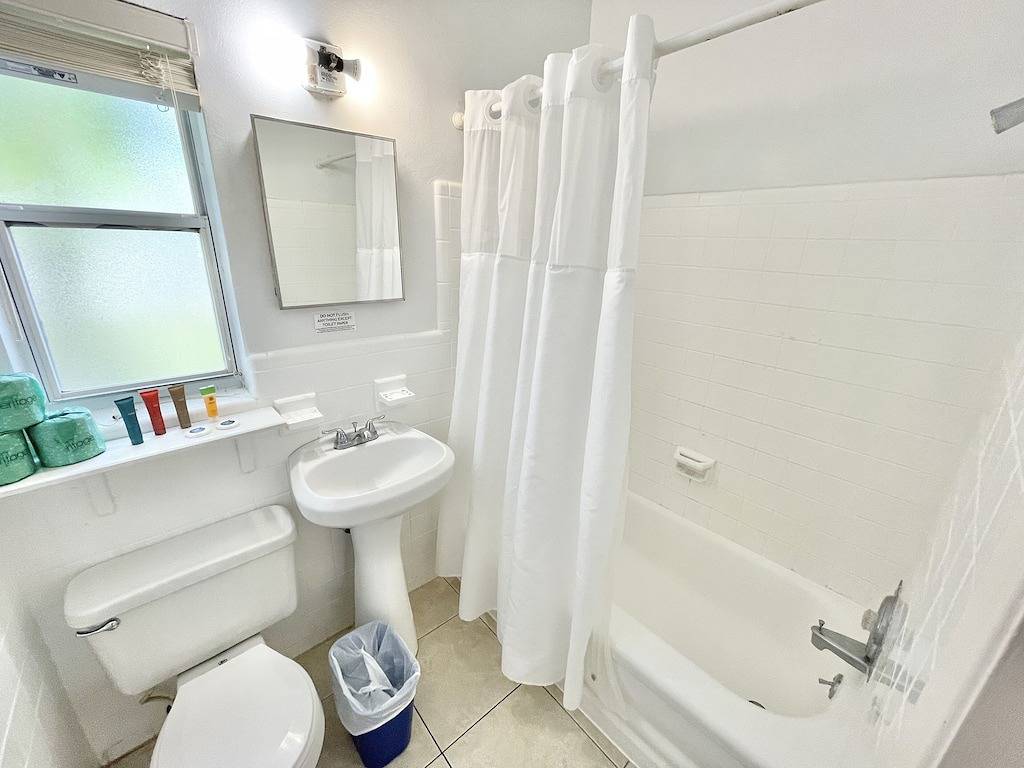 Ganze Wohnung, 124 · ☀Pool✔ Kitchen✔ Beach✔ Self Checkin✔ Free Parking✔ in Clearwater Beach, Clearwater