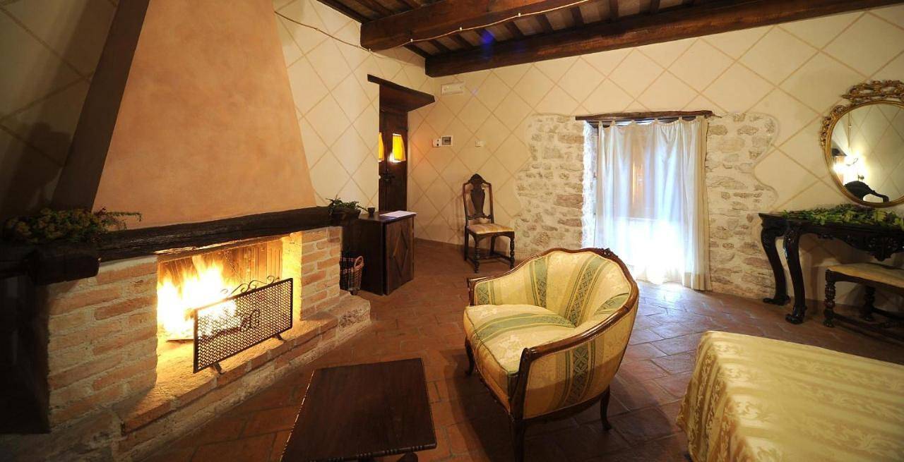 Antico Casale Urbani in Scheggino, Valnerina