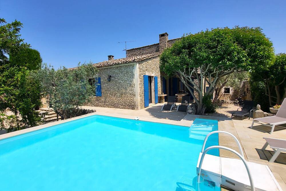 La Massette du Cheval Blanc **** Charaktervilla aus Trockenstein in L'Isle-sur-la-Sorgue, Vaucluse