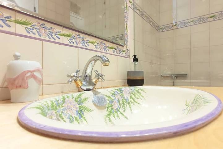 Appartement entier, Ihe 2-bedroom Apartment Cosy and Sunny in Espinho, District de Aveiro
