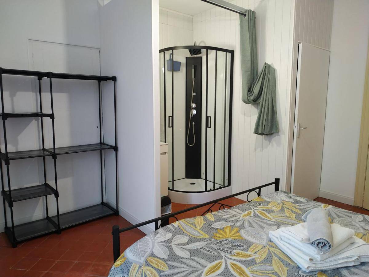 Double Room in Pierrerue, Béziers und Umgebung
