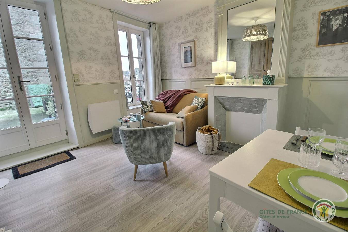 La terrasse du champ clos in Dinan, Région de Dinan