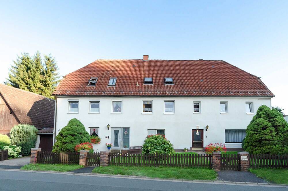 Ganze Wohnung, Ferienwohnung Hertel - Ferienwohnung im Og mit großem Terassenbalkon in Mistelgau, Frankenalb