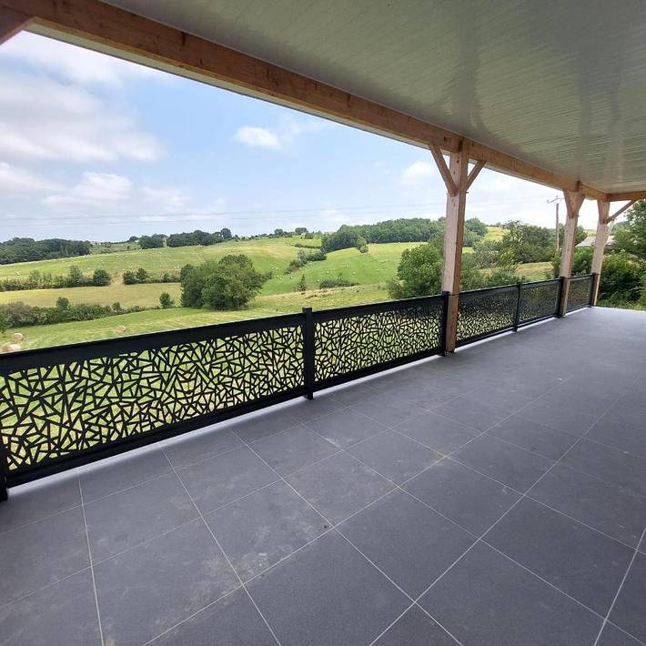 Location de vacances pour 6 personnes, avec vue et terrasse à Beaumarchés - 3