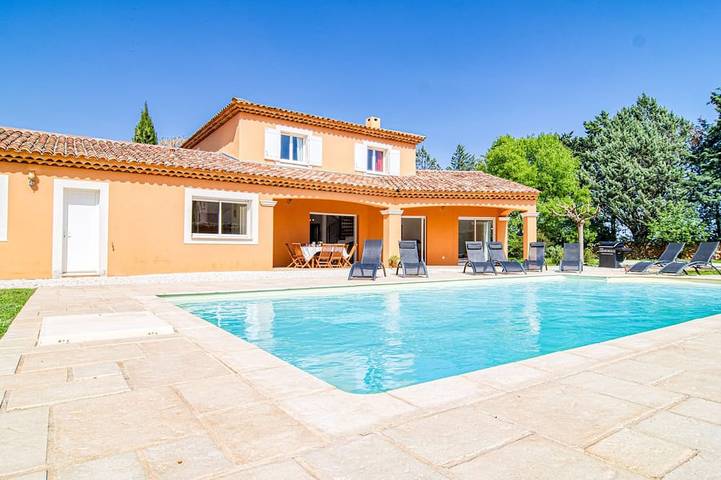 Maison de vacances pour 8 personnes, avec Terrasse ainsi que Jardin et Piscine