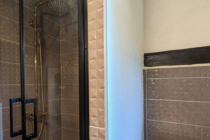 Location de vacances pour 4 personnes, avec piscine et jardin à Urval - 4