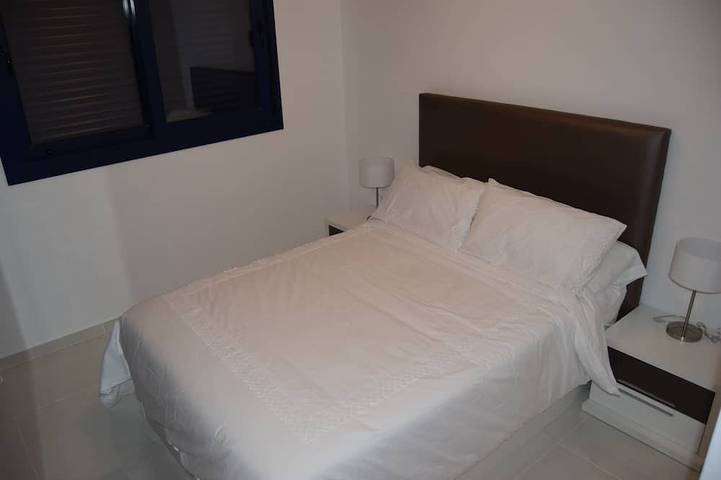 Appartement entier, Du plaisir pour toute la famille sur la plage ou la piscine à notre belle maison de vacances in Punta Prima (Alicante), Torrevieja