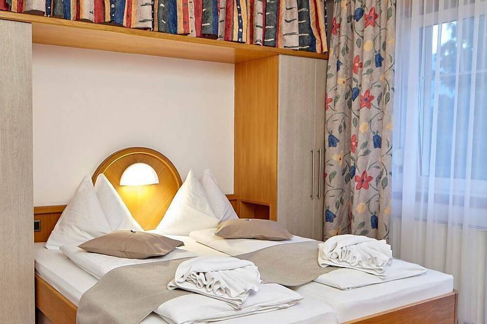 Haus Aschgan - Doppelzimmer in Karawanken und Bachergebirge, Villach