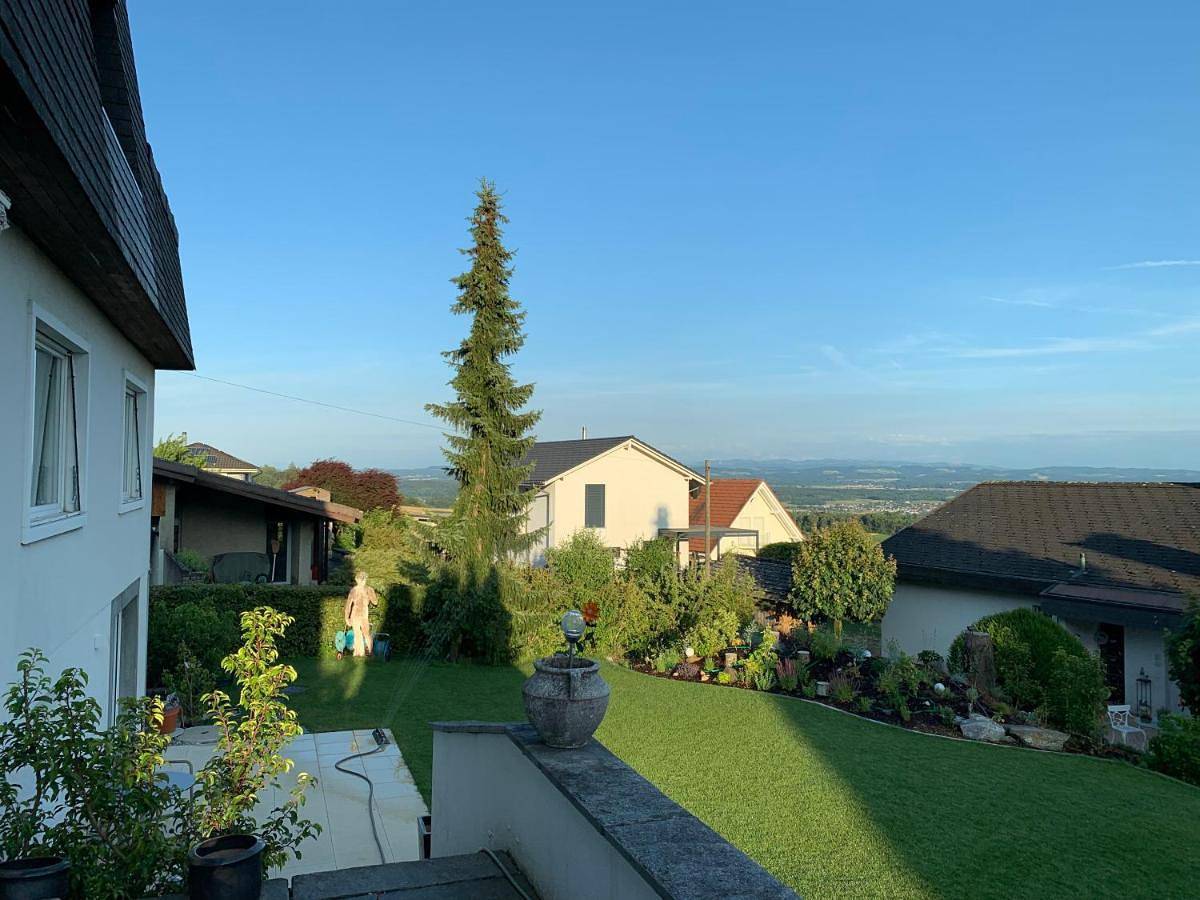 Villa in Oberbalmberg, Günsberg