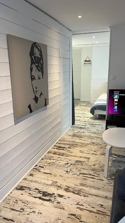 Gîte pour 2 personnes, avec vue dans Office De Tourisme De Mers Les Bains - 4