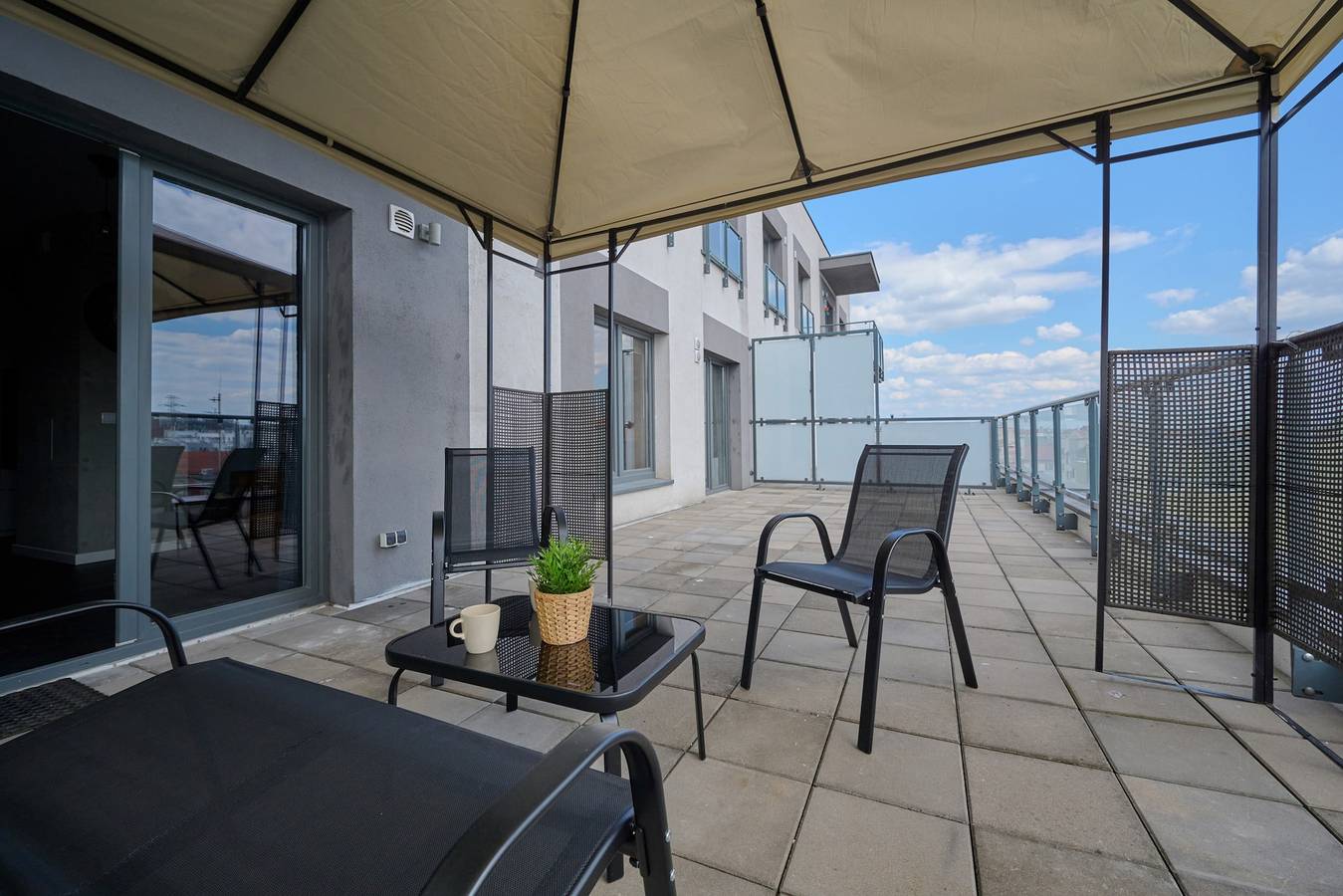 Cały apartament, Loft Apartment in Wroclaw | Large Terrace and Parking in Wrocław, Dolny Śląsk
