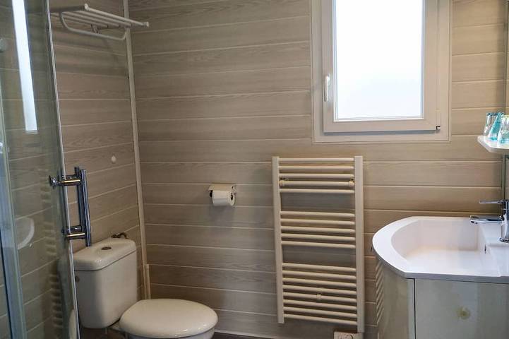 Location de vacances pour 5 personnes, avec terrasse et jardin, animaux acceptés à Quinéville - 4