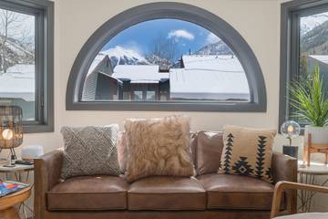Vacation Rental for 6 Guests in Telluride, Telluride Ski Resort, Picture 3