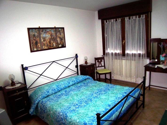 Chambre d’hôte pour 4 personnes, avec jardin, adapté aux familles à Parme - 2