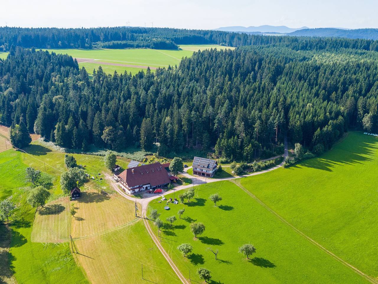 Ganze Ferienwohnung, Unterfalkenhof - Ferienwohnung Gartenblick in Schramberg, Mittlerer Schwarzwald