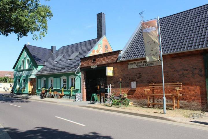 Ferienhaus für 2 Personen, mit Balkon und Terrasse sowie Garten und Ausblick in Zerbst/Anhalt