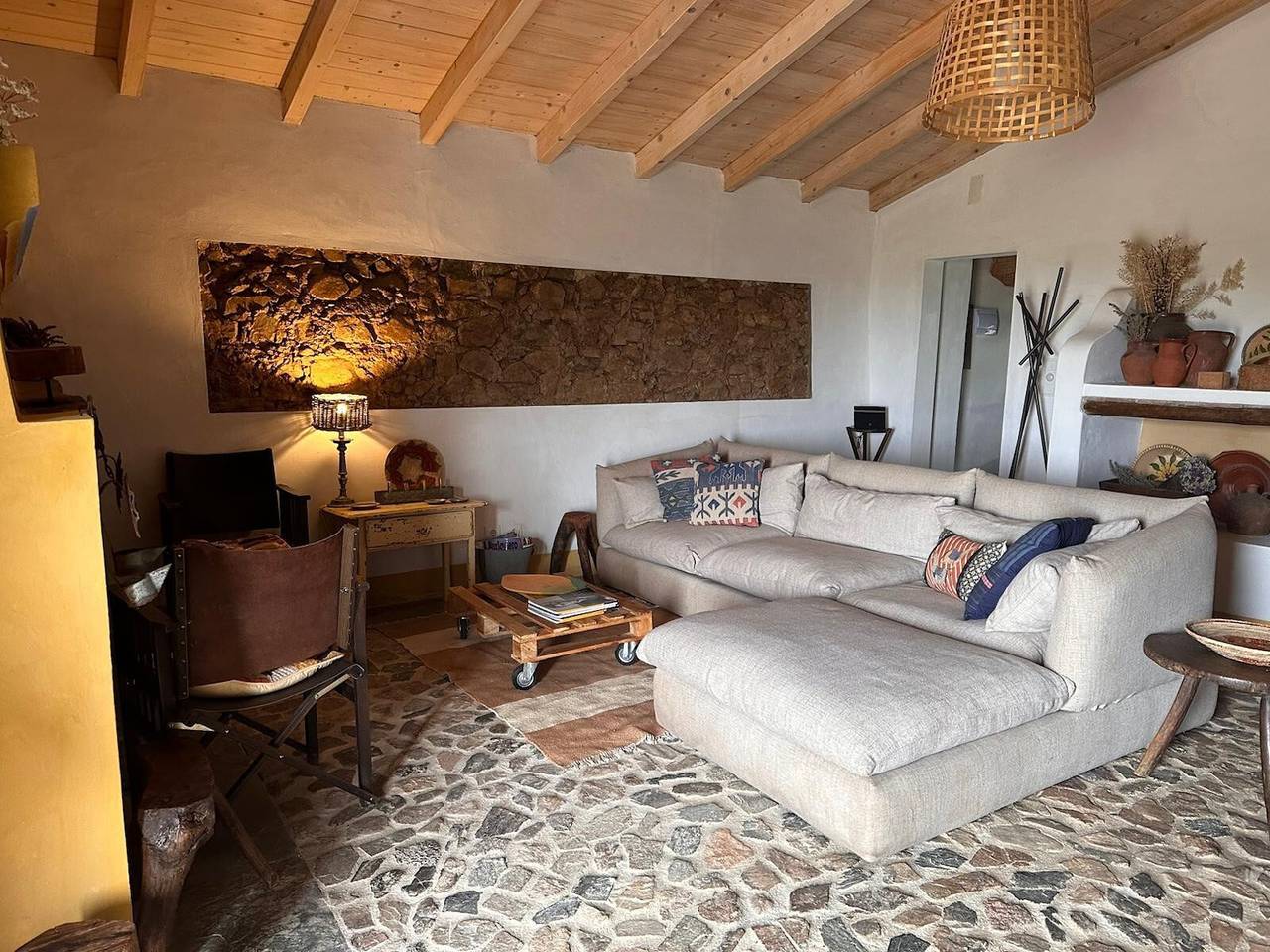 Casa de Férias 'Herdade Da Carapuça' com Vista para a Montanha, Piscina Privada e Wi-Fi in Urra, Distrito de Portalegre