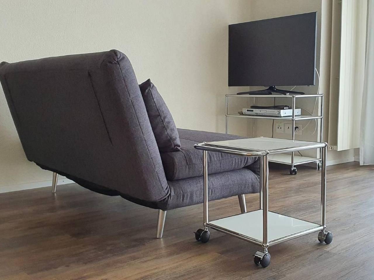 Ganze Wohnung, Riposo Impasse des Cerisiers in Vully-les-Lacs, Drei-Seen-Land