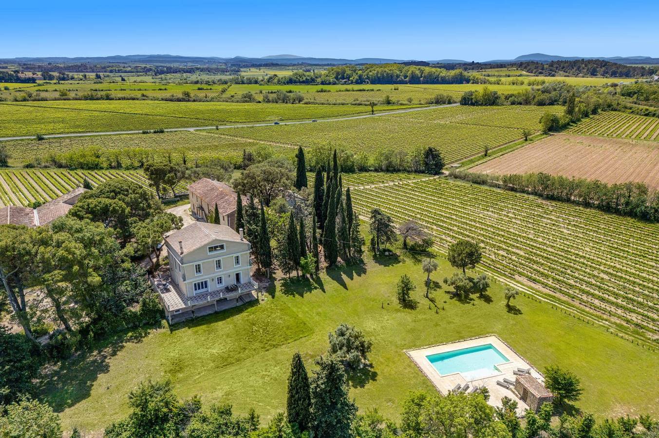 Villa Domaine du Midi by Villa Plus in Capestang, Canal du Midi