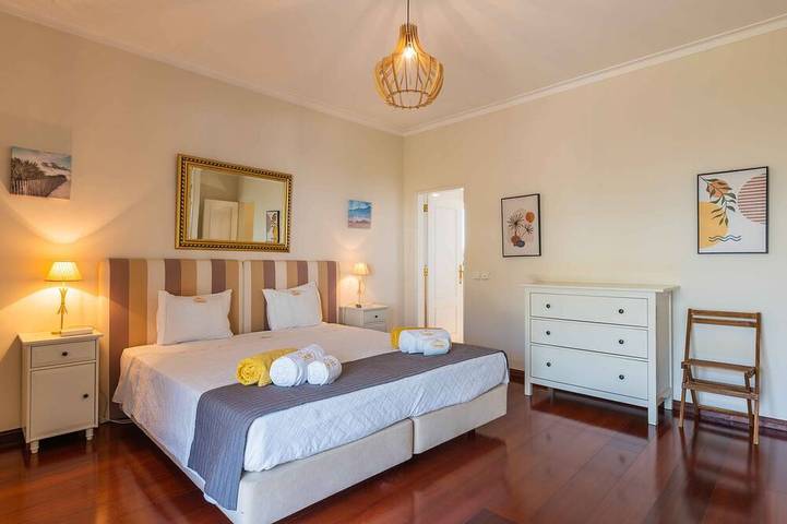 Villa voor 8 personen, met tuin in Ferragudo