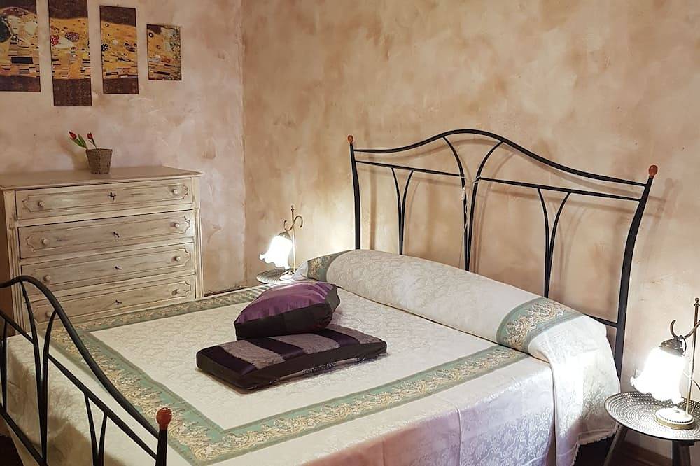 Apartamento entero, Casa Marisa Citra 00902-lt0154 Appartamento Vicino al Mare e dal Centro Storico in Albenga, Riviera di Ponente