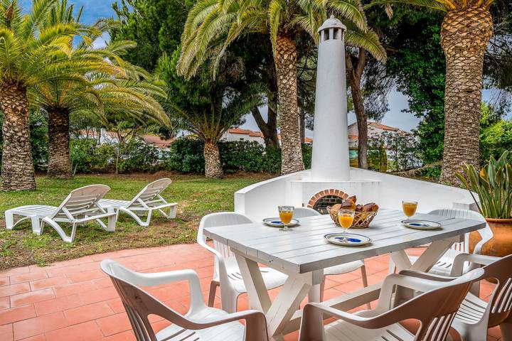 Falésia Beach Villa (S30) in Praia da Falésia, Albufeira e Olhos de Água