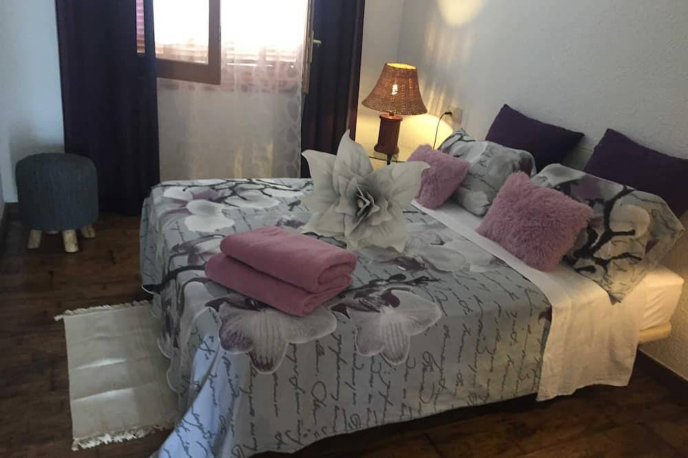Lovely duplex in a quiet urbanisation of Playas de Muro very close to the beach in Playa de Muro, Muro