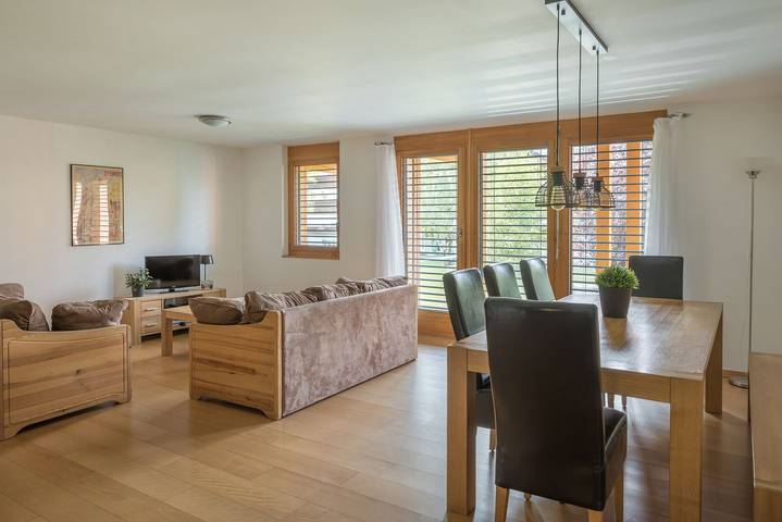 Ferienwohnung für 8 Personen, mit Balkon und Balkon/Terrasse sowie Garten in Fiesch