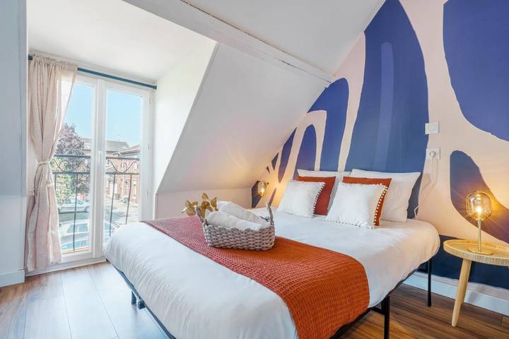 Gîte pour 4 personnes, avec jardin à Saint-Just-en-Chaussée